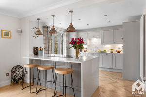 Photo 18- click for photo gallery